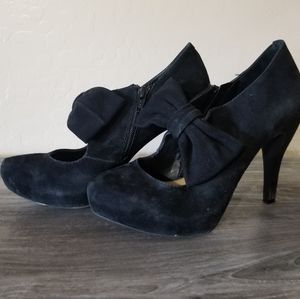 Gianni Bini Bow Heels